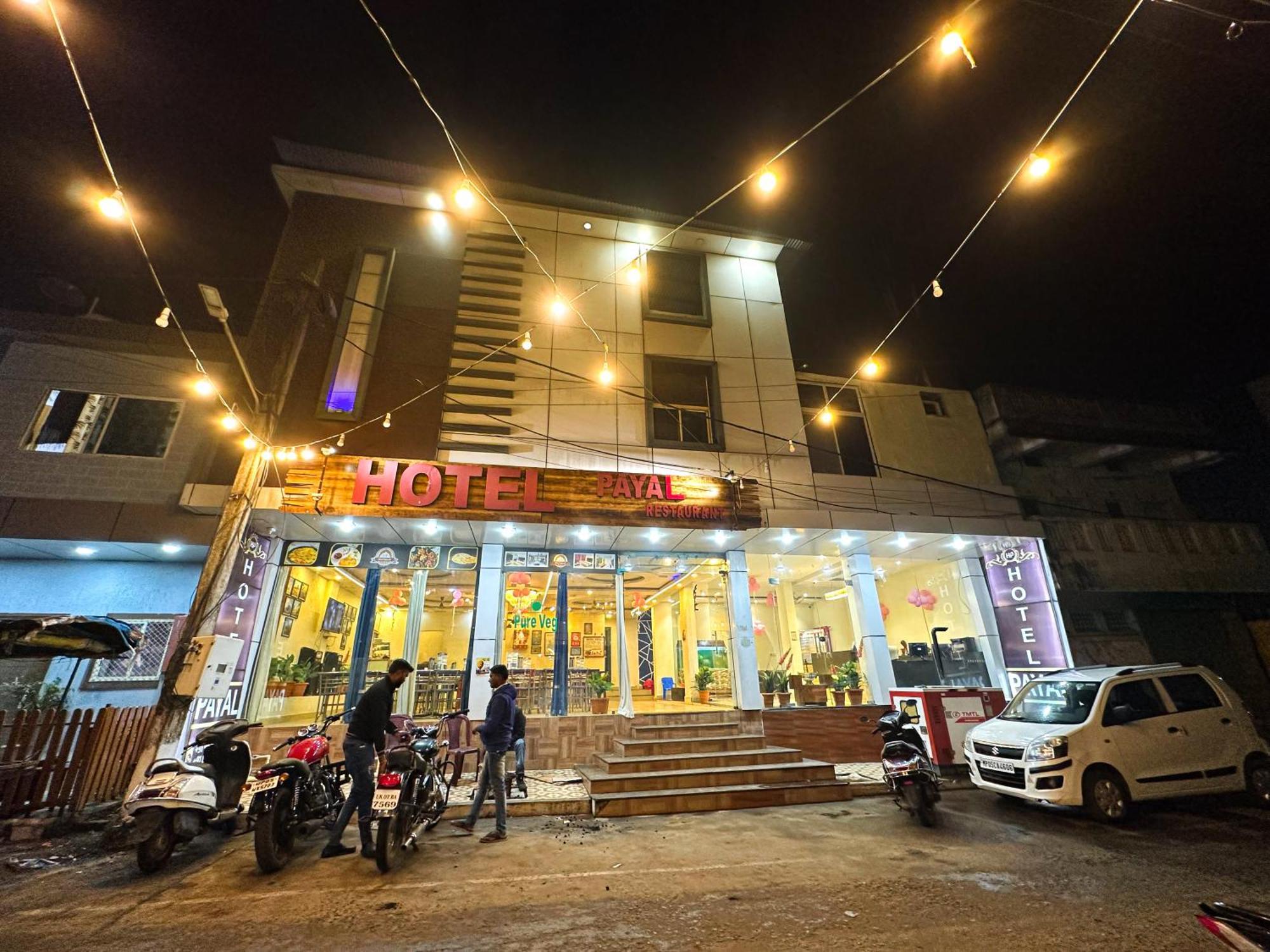 Hotel Payal & Restaurent Pachmarhi Luaran gambar